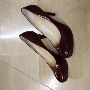 Marc Fisher maroon heels
